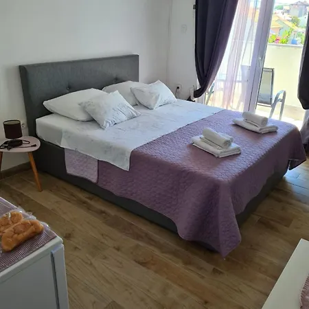 With Parking Space - 25558