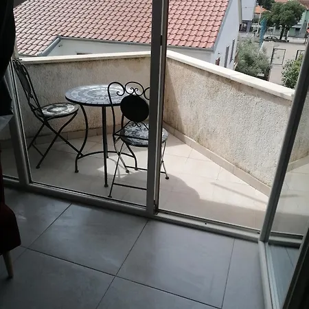With Parking Space - 25558 Lejlighed *